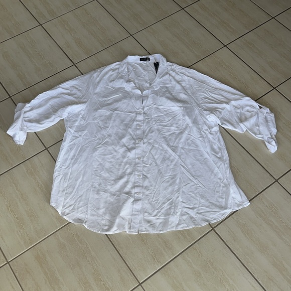 Velvet Heart White Button Up 3X - Picture 3 of 11